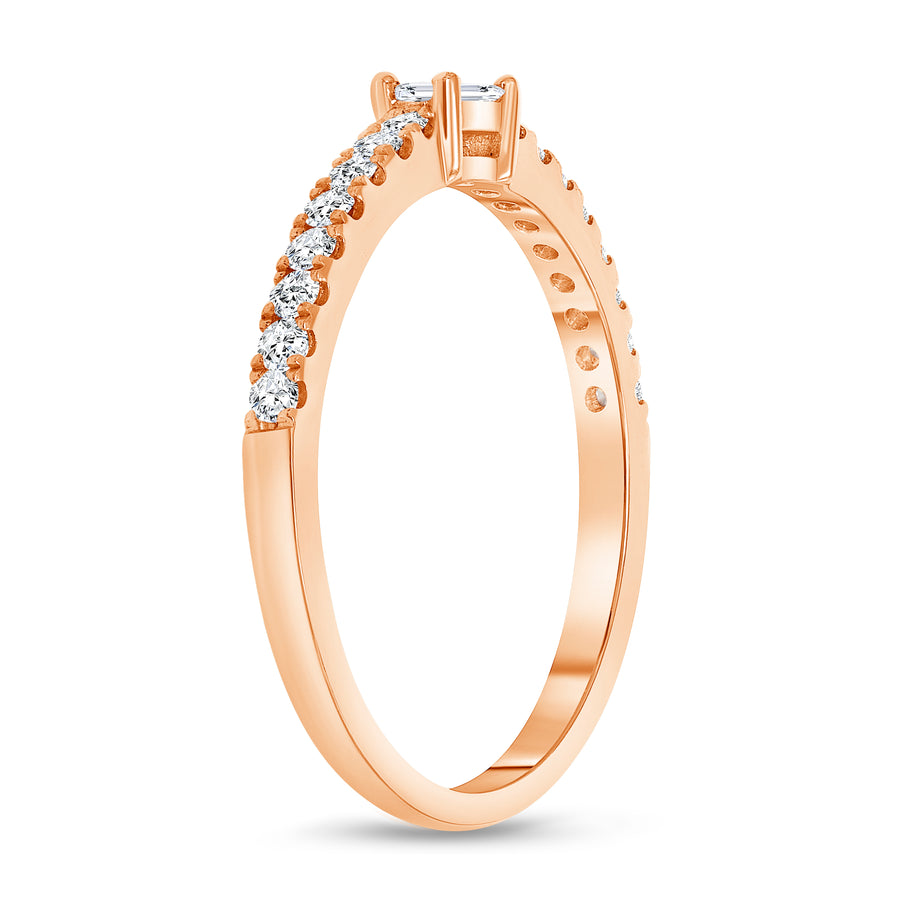 rose gold baguette diamond ring