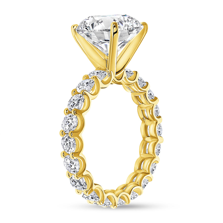 round diamond solitaire engagement ring yellow gold