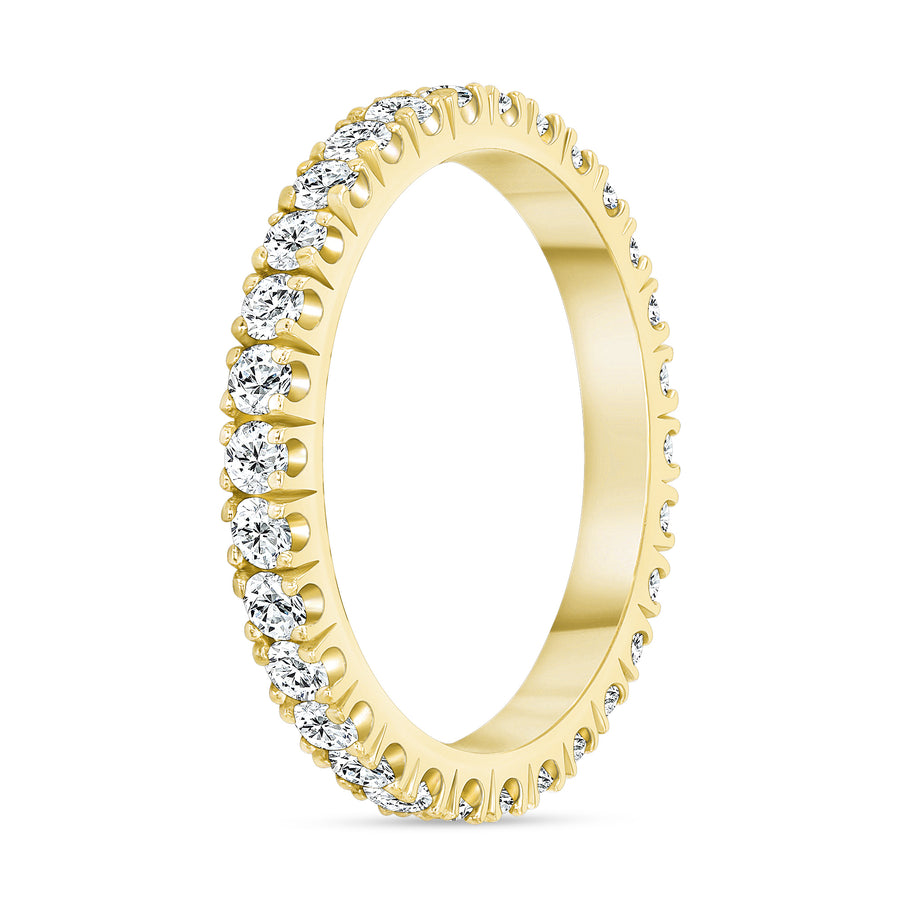 Classic Round Diamond Wedding Ring with Prongs