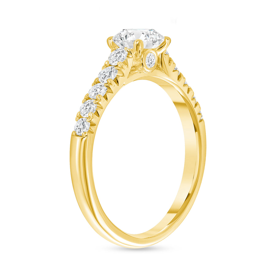 prong setting engagement ring gold